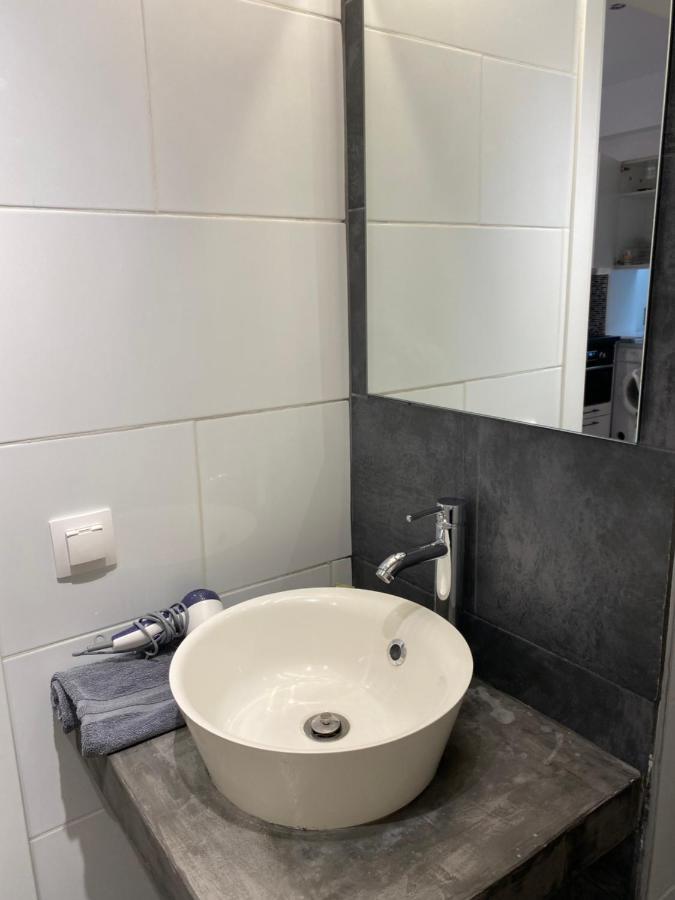 George House Appartement Athene Buitenkant foto